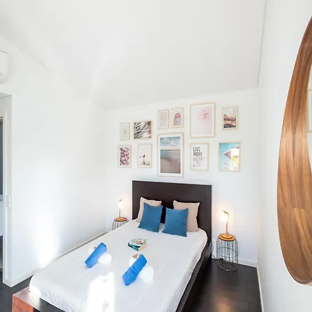 빌라 Villa In Portugal With Infinity Pool & Golf Nearby 알보르